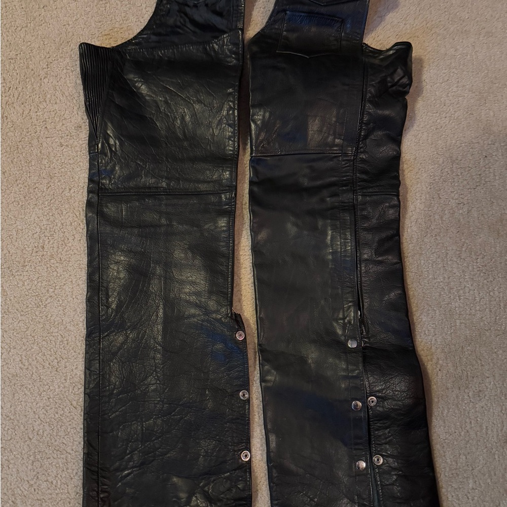 Unik Premium Black Leather Apparel